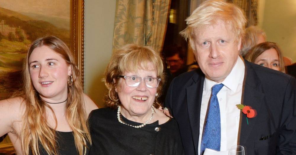 Boris Johnson - Coronavirus: Boris Johnson 'hopes to see mum' on Mother's Day despite official advice - mirror.co.uk - Britain - county Johnson