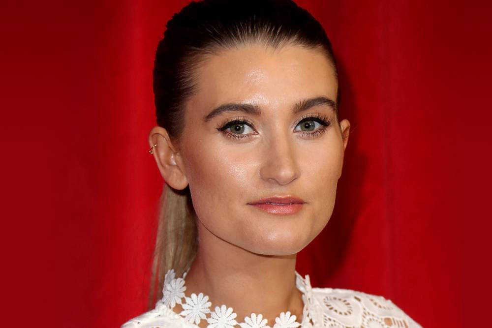 Piers Morgan - Charley Webb - Emmerdale’s Charley Webb reveals she was ‘abused’ in shop after asking shoppers to stay two metres away from her - thesun.co.uk