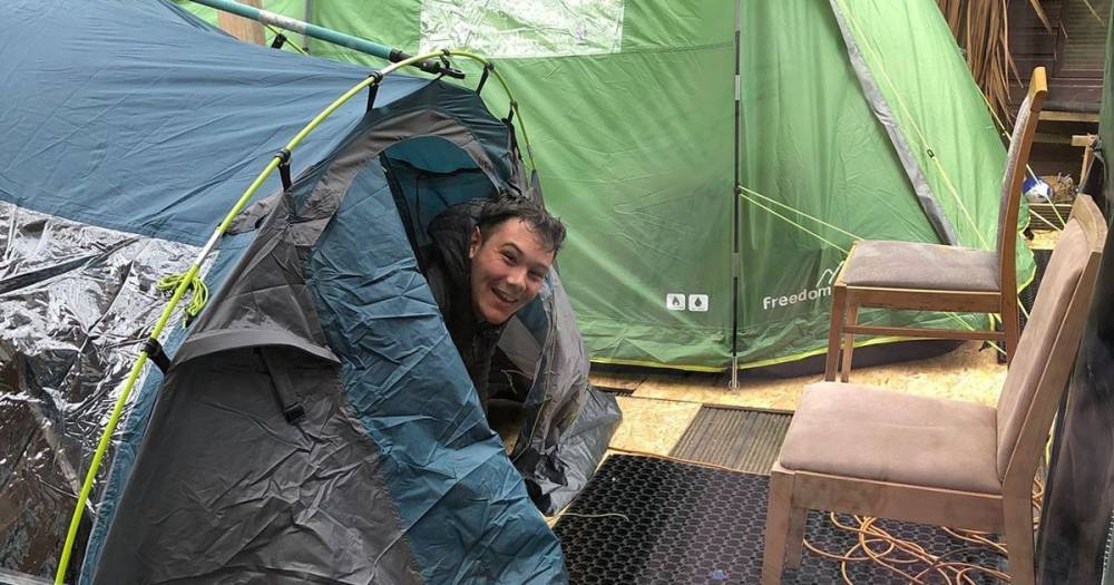 Key workers living in tents to protect daughter, 21, with life-threatening asthma - mirror.co.uk - Britain - city Chelmsford