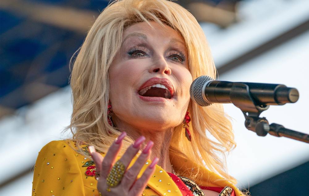 Dolly Parton - Dolly Parton uploads six albums to digital streaming platforms - nme.com