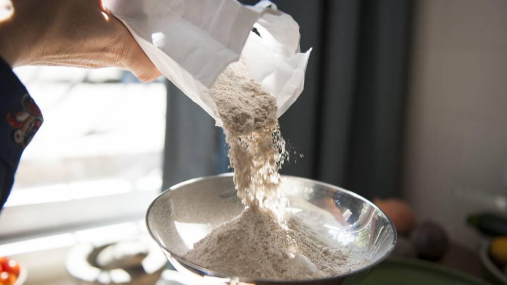 Demand for flour on the rise during Covid-19 crisis - rte.ie - Britain - Ireland - county Miller