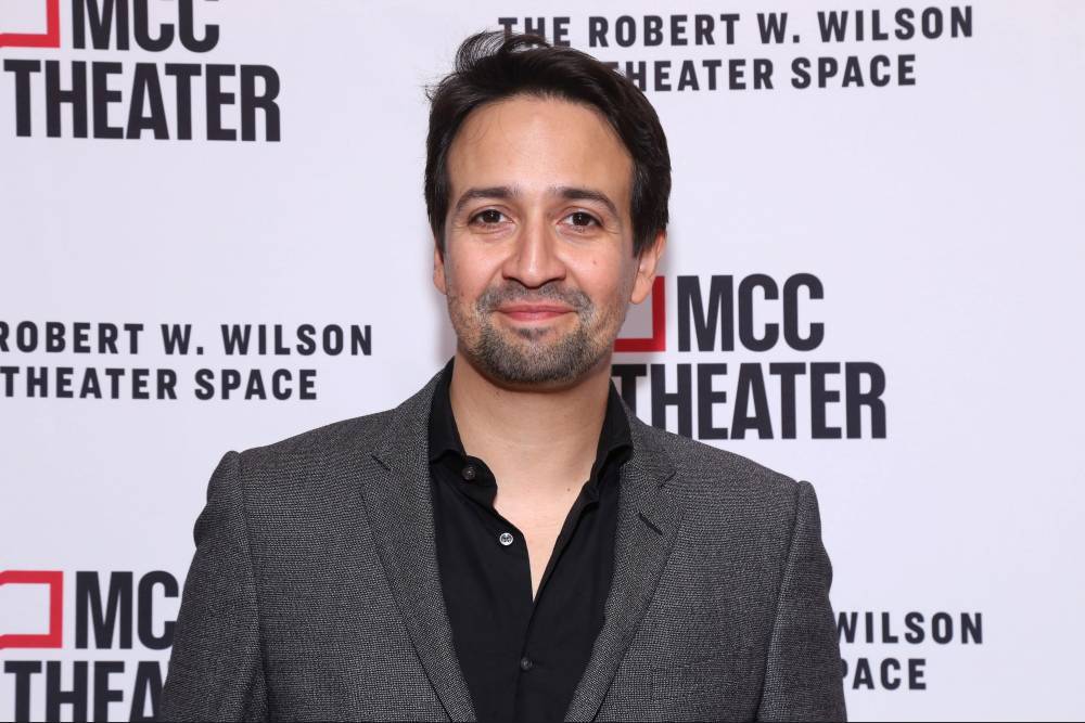 Lin-Manuel Miranda - Manuel Miranda - Lin-Manuel Miranda joins hospital staff briefing with message of thanks - hollywood.com - New York - city New York