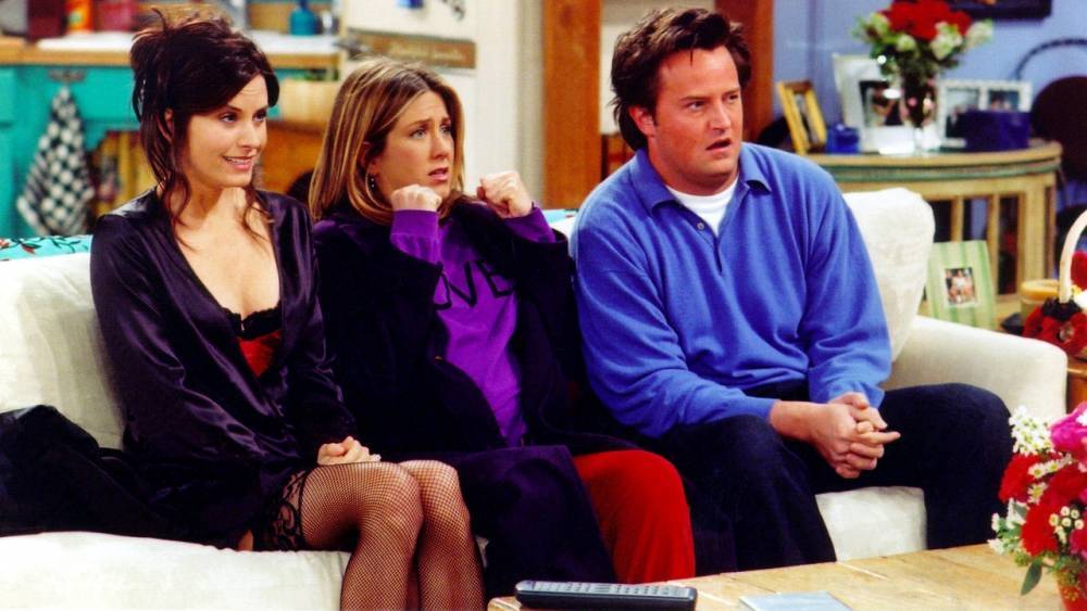 13 Friends Moments That Will Totally Make You Cringe Now - glamour.com