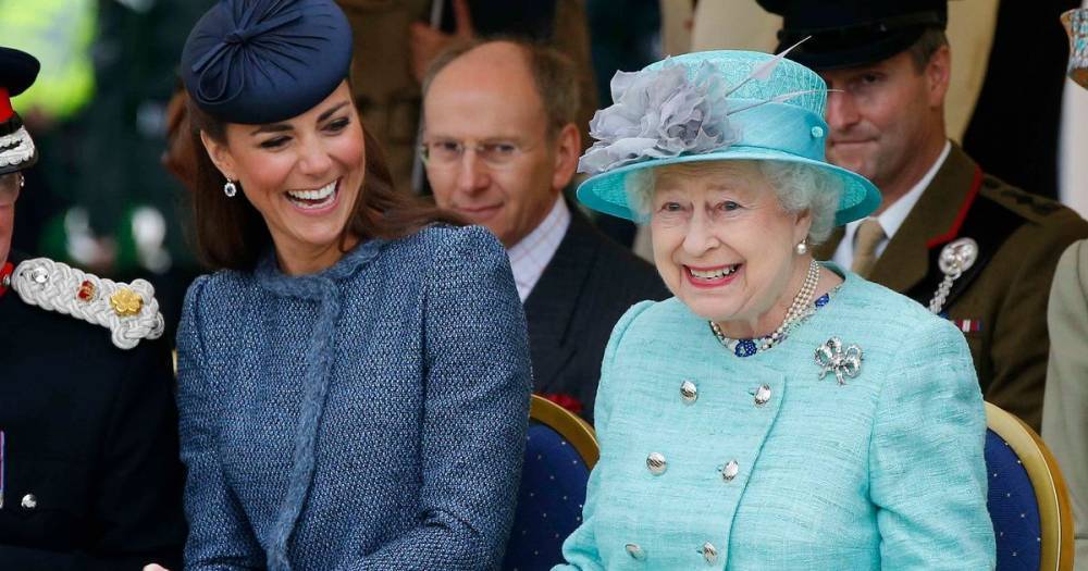 Kate Middleton - Kate Middleton and the Queen thank nurses across world with touching phone calls - dailystar.co.uk - India - Australia - city Kingston - Bahamas - Malawi - Sierra Leone - Cyprus