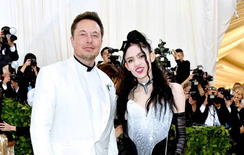 Elon Musk - Grimes says she’s “fighting a battle” against “weird narratives” in her personal life - nme.com