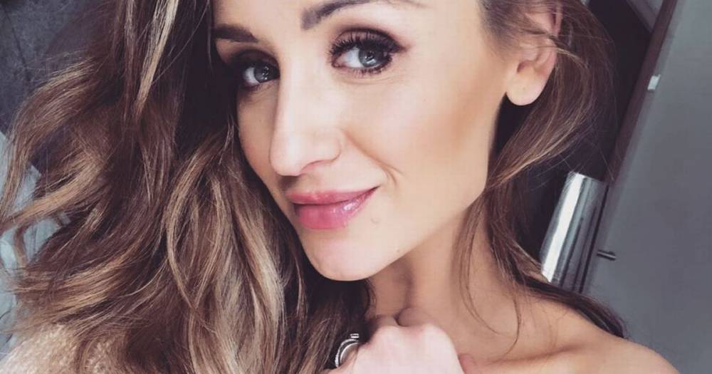 Catherine Tyldesley - Catherine Tyldesley wows Corrie fans as she strips 100% naked in steamy bath exposé - dailystar.co.uk