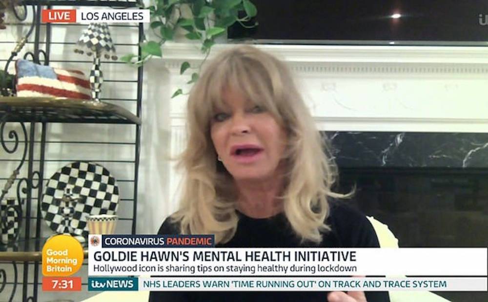Goldie Hawn - Goldie Hawn Says She Cries Three Times A Day For People Facing Fear And Abuse Under Lockdown - etcanada.com - Britain