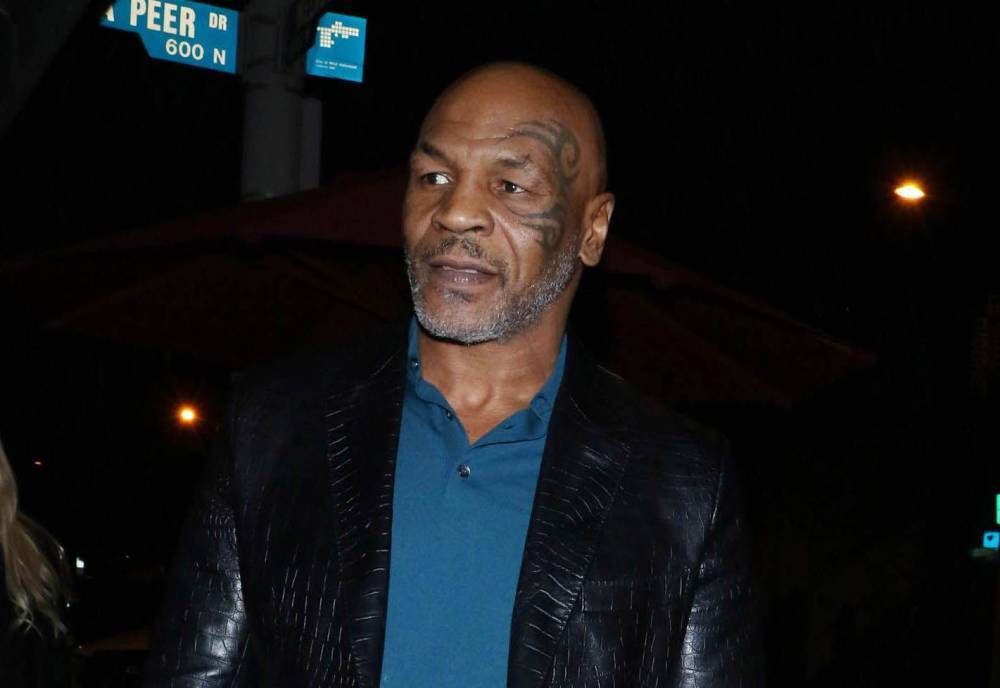 Mike Tyson - Angry Mike Tyson Sends Jake ‘The Snake’ Roberts Scrambling In Fear At AEW Double Or Nothing - etcanada.com - state Florida - city Las Vegas - city Jacksonville, state Florida - county Roberts