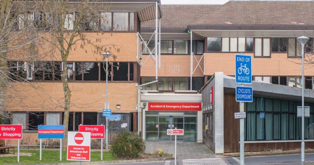 Boris Johnson - UK hospital closes to new patients after surge in coronavirus cases - dailystar.co.uk - Britain - city Bristol