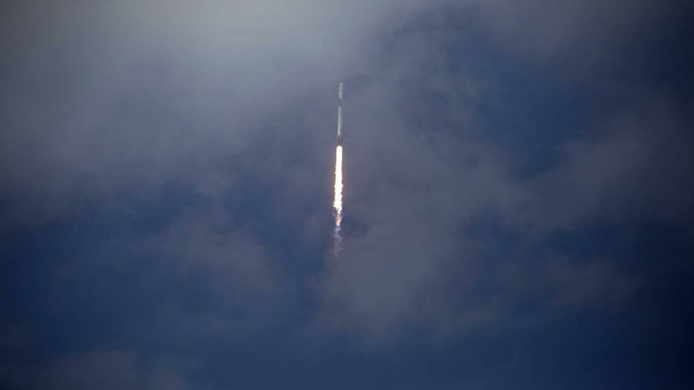 Doug Hurley - Elon Musk's SpaceX Rocket Ship Takes Lift Off - hollywoodreporter.com - Usa - state Florida - Russia - Kazakhstan