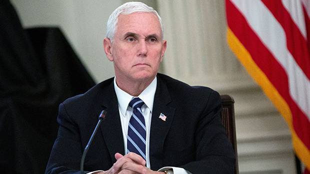 Donald Trump - Mike Pence - Mike Pence Staff Member Tests Positive For Covid-19 The Day After Trump’s Valet Was Also Confirmed To Have Virus - hollywoodlife.com - state Iowa - Des Moines, state Iowa