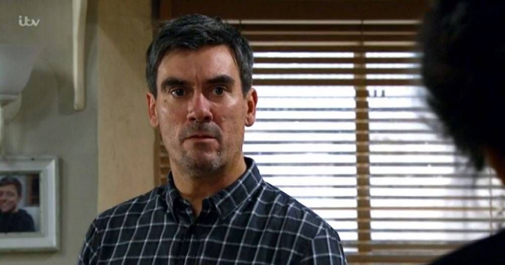 Emmerdale's Cain Dingle to 'reunite with' ex Moira as he 'admits true feelings' - dailystar.co.uk