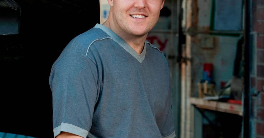 Alan Halsall - Corrie's Alan Halsall excited about going back to work as he receives first script since lockdown - manchestereveningnews.co.uk