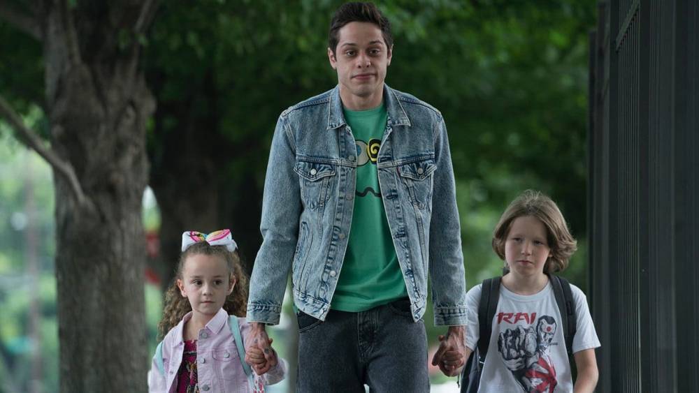 Pete Davidson - Judd Apatow - Health - Pete Davidson on Scripting His Own Catharsis in 'The King of Staten Island' (Exclusive) - etonline.com - county Island - county King - city Staten Island, county King