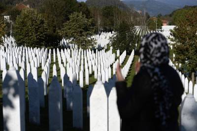 New Bosnian film on Srebrenica screened at place of massacre - clickorlando.com - Bosnia And Hzegovina