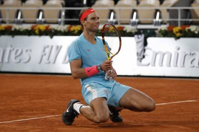 Roland Garros - Rafael Nadal - Roger Federer - Nadal ties Federer at 20 Slams by beating Djokovic in Paris - clickorlando.com - France - city Paris