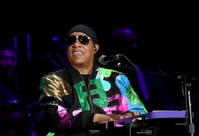 Elton John - Andrea Bocelli - Stevie Wonder - Stevie Wonder Releases Two New Songs, Gives Health Update Following Kidney Transplant - etcanada.com - Canada - county Hand