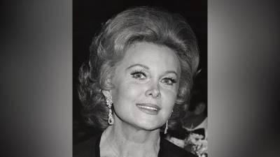 Ronald Reagan - Rhonda Fleming, film star of ‘40s and ‘50s, dies at 97 - fox29.com - city New York - state California - city Santa Monica, state California - state Connecticut - county King - county Douglas