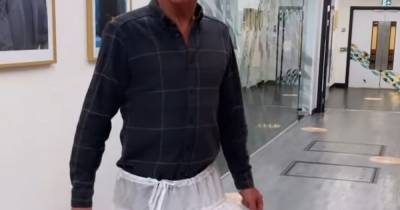 Phillip Schofield - Kerry Katona - Phillip Schofield debuts new 'social distancing' skirt to 'keep people at a distance' amid Covid-19 - ok.co.uk