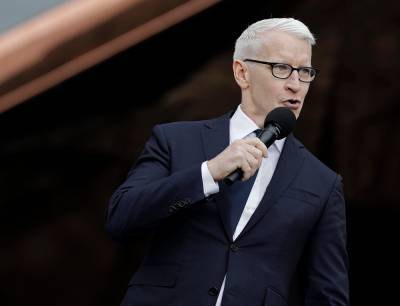 Anderson Cooper Hated New Year’s Eve Prior To Hosting CNN Show, Wishes He Became A Dad Sooner - etcanada.com - county Anderson - county Cooper