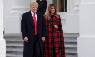 Donald J.Trump - Melania Trump - First Lady Melania Trump and President Trump twin in tuxedos for 2020 Christmas portrait - us.hola.com