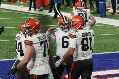 Mayfield, Browns move closer to playoffs, top Giants 20-6 - clickorlando.com - New York - state New Jersey - county Rutherford - county Cleveland - county Brown - city Baltimore - county Baker