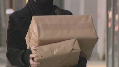 Still need to ship those holidays packages? Cutting it this close comes with a price - fox29.com - city University