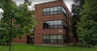 Hamilton Health Sciences - HHS, St. Joe’s supporting Hamilton seniors’ homes hit hard by COVID-19 outbreaks - globalnews.ca - city Hamilton
