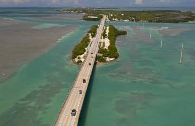 75 pounds of cocaine found floating off Florida Keys - clickorlando.com - state Florida - county Monroe