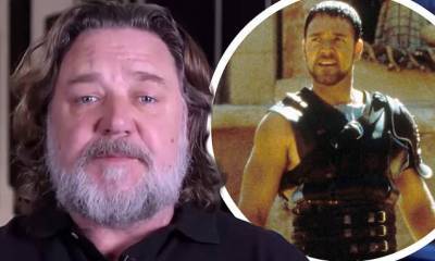 Jimmy Fallon - Russell Crowe - Russell Crowe admits he almost turned down Oscar-winning role in Gladiator as script was 'so bad' - dailymail.co.uk - Australia