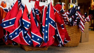 Confederate flag losing prominence 155 years after Civil War - fox29.com - state Minnesota - county George - state Mississippi - state Alabama - county Floyd - city Birmingham, state Alabama