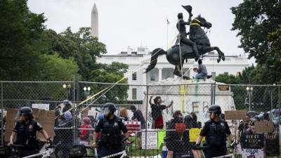 Feds arrest ‘ringleader’ in attack on Andrew Jackson statue by White House - fox29.com - Washington - city Washington, area District Of Columbia - area District Of Columbia - county Lafayette