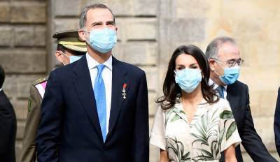 Spain's King Felipe & Queen Letizia Are Touring the Country to Promote Economic Growth Amid Coronavirus - justjared.com - Spain - city Madrid - city Santiago