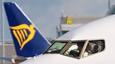 Ryanair reports Q1 loss of €185m - rte.ie - Eu