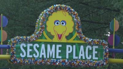 17-year-old Sesame Place employee assaulted after asking visitor to wear mask, police say - fox29.com - city New York - city Middletown