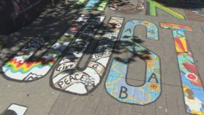 ‘ACAB’ message in Victoria public art sparks controversy - globalnews.ca - city Victoria