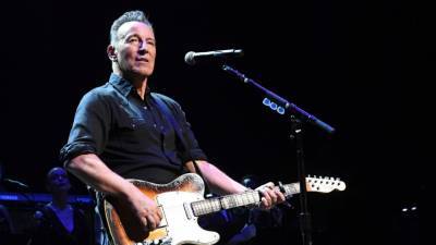 Bruce Springsteen - Kevin Mazur - Bruce Springsteen and E Street Band plan new album in October - fox29.com - New York - state New Jersey - county Park