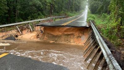 Hurricane Sally washes away Panhandle roads, bridges - fox29.com - state Florida - county Bay - Mexico - state Alabama - county Gulf - city Pensacola, state Florida