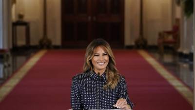 Donald Trump - Melania Trump - Drew Angerer - Traditional first lady cookie contest won't happen ahead of 2020 election - fox29.com - Los Angeles - Washington