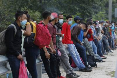 Migrant caravan on the move in Honduras in uncertain times - clickorlando.com - Usa - city Santos - Guatemala - Honduras