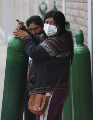 Search for oxygen tank refills routine for Peruvians - clickorlando.com - Usa - Peru - El Salvador