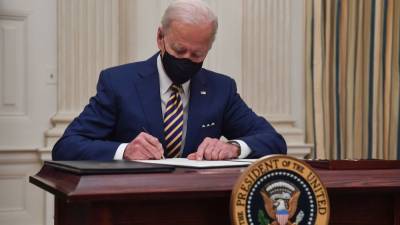 Joe Biden - Biden to reinstate US Covid travel bans - rte.ie - Usa - Britain - Ireland - South Africa - Brazil