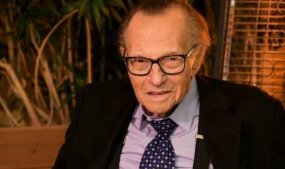Larry King dead: TV legend dies aged 87 weeks after being hospitalised with Covid-19 - express.co.uk - Usa