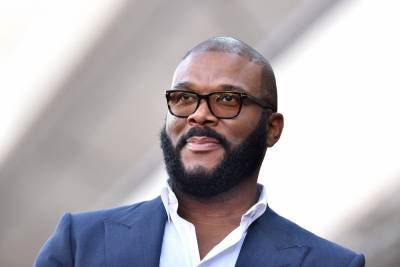 Tyler Perry Talks Raising Awareness For The COVID-19 Vaccine - etcanada.com - county Tyler - county Perry