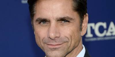 John Stamos - John Stamos Is Back In Isolation After Being Exposed To Coronavirus For The Third Time - justjared.com - Usa