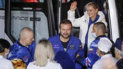 Russian film crew lands after shoot onboard space station - fox29.com - Russia - county Centre - city Moscow - Kazakhstan