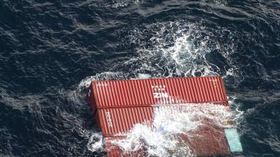 Rough seas knock 40 shipping containers into Pacific Ocean near Strait of Juan de Fuca - fox29.com - county Pacific - Britain - county Bay - state Washington - Columbia