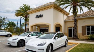 Hertz to lease 50,000 Teslas to Uber drivers - fox29.com - Los Angeles - San Francisco - area District Of Columbia - Washington, area District Of Columbia - county San Diego