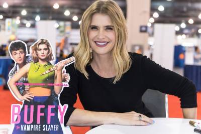 Kristy Swanson - Covid Vaccine - Anti-vax ‘Obamagate’ actor Kristy Swanson hospitalized with COVID - nypost.com