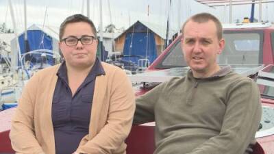 Victoria couple converts BC Ferries lifeboat into home - globalnews.ca